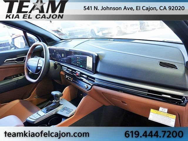 New 2026 Kia Sportage X-Line w/ X-Line Technology Package AWD/4WD image 11