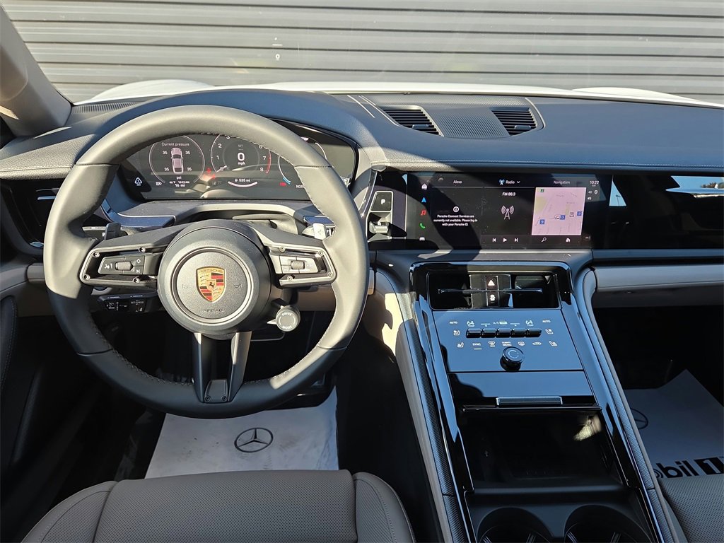 New 2026 Porsche Panamera 4 image 8