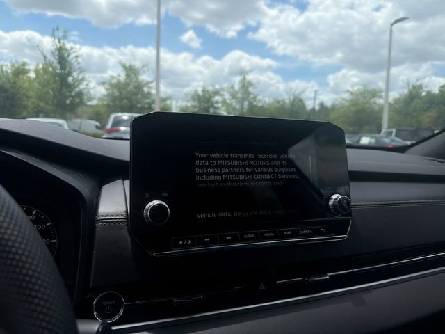 Used 2025 Mitsubishi Outlander SEL Black Edition AWD/4WD image 18