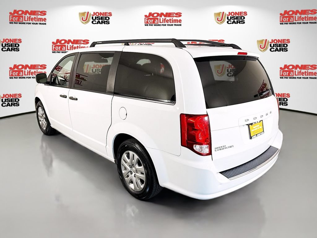 Used 2019 Dodge Grand Caravan SE w/ UConnect Hands-Free Group FWD image 2
