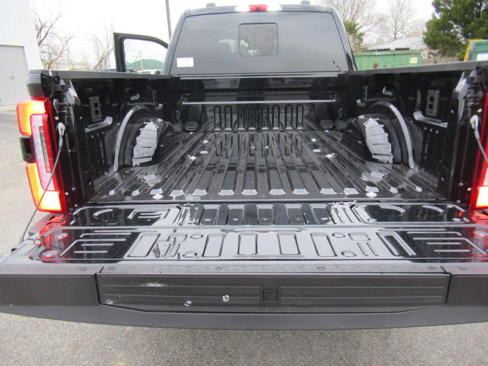 New 2026 Ford F350 Platinum AWD/4WD image 18