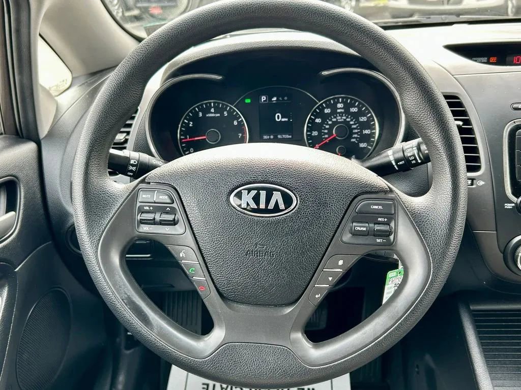 Used 2017 Kia Forte LX w/ LX Popular Package image 18