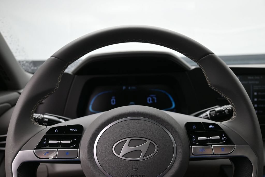 New 2026 Hyundai Elantra SEL Sport Premium FWD image 12