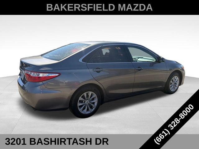 Used 2015 Toyota Camry LE FWD image 5