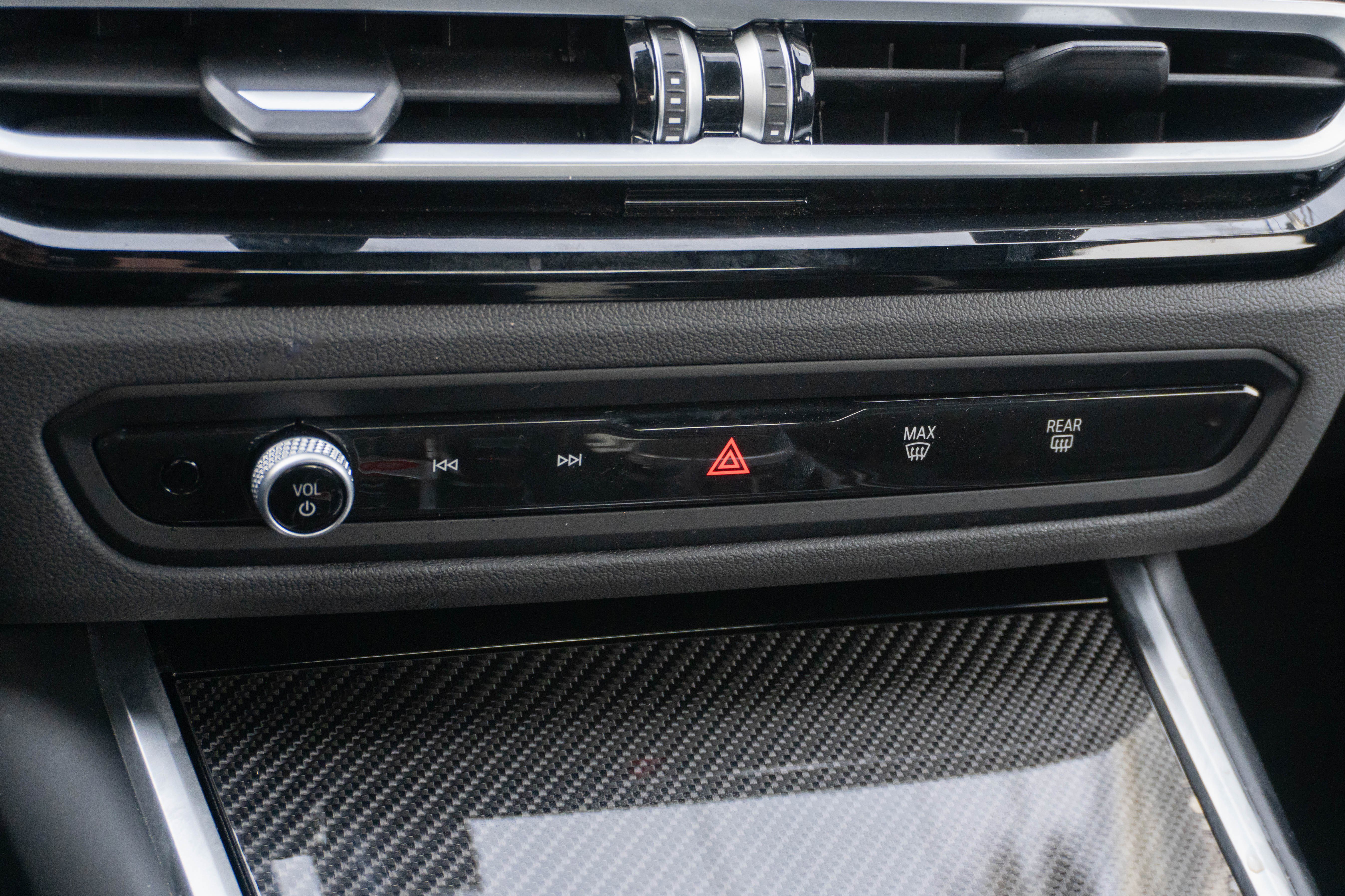 Used 2024 BMW M3 Competition w/ Executive Package image 25