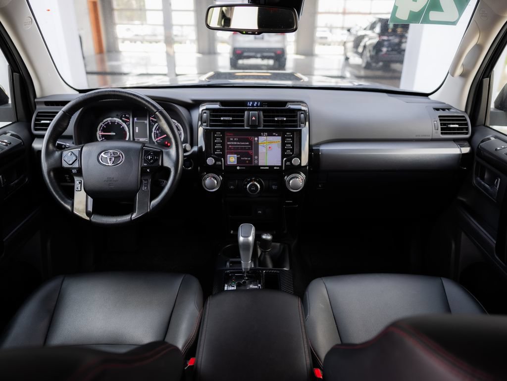 Used 2024 Toyota 4Runner TRD Off-Road Premium AWD/4WD image 18