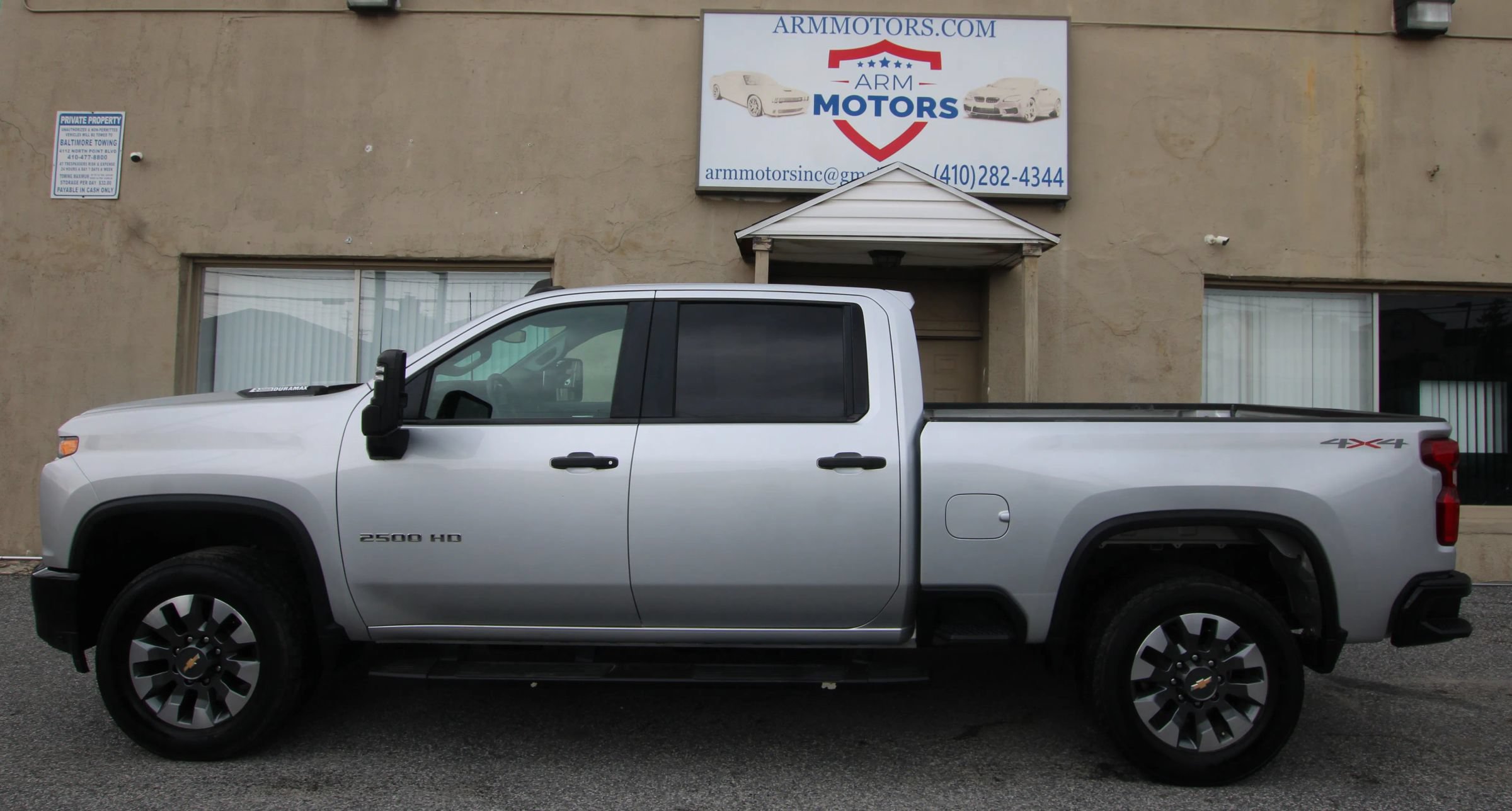 Used 2021 Chevrolet Silverado 2500 Custom w/ Custom Value Package AWD/4WD image 5