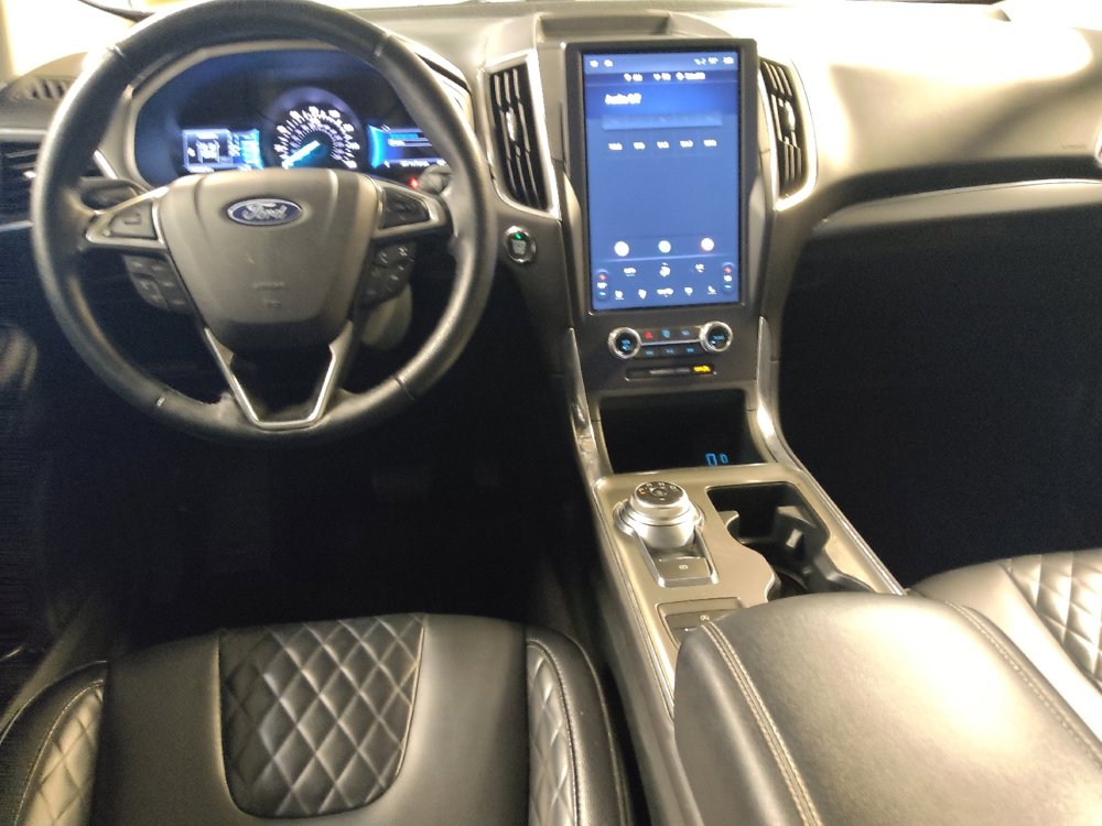 Used 2024 Ford Edge Titanium image 22