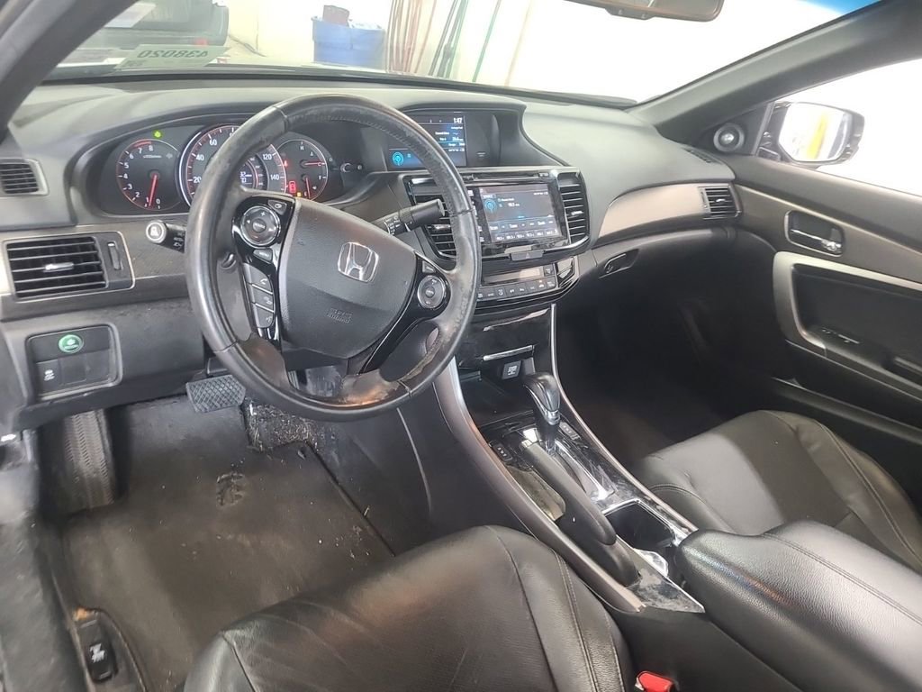 Used 2016 Honda Accord EX-L image 10