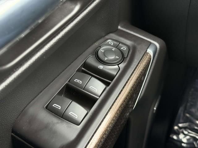 Used 2021 Chevrolet Silverado 1500 LT Trail Boss w/ Convenience Package II AWD/4WD image 20