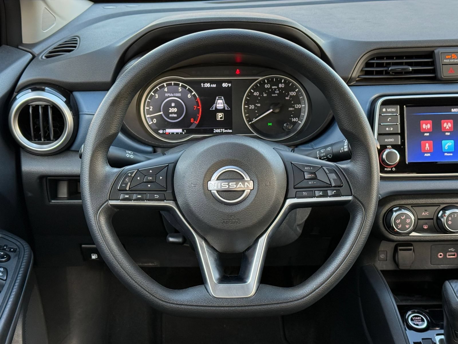 Used 2025 Nissan Versa SV FWD image 27