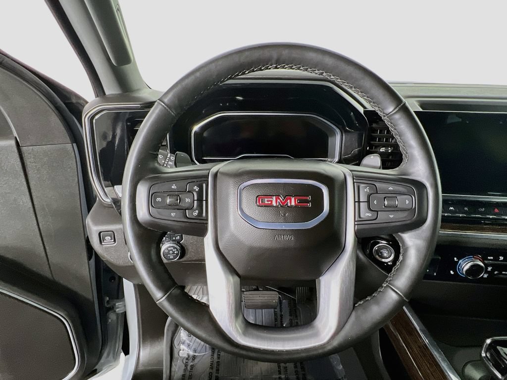 Used 2024 GMC Sierra 1500 Elevation w/ Preferred Package AWD/4WD image 10