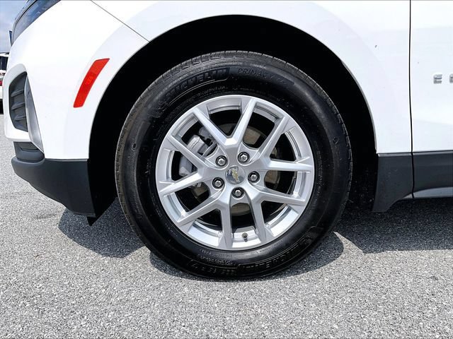 Used 2024 Chevrolet Equinox LT FWD image 7