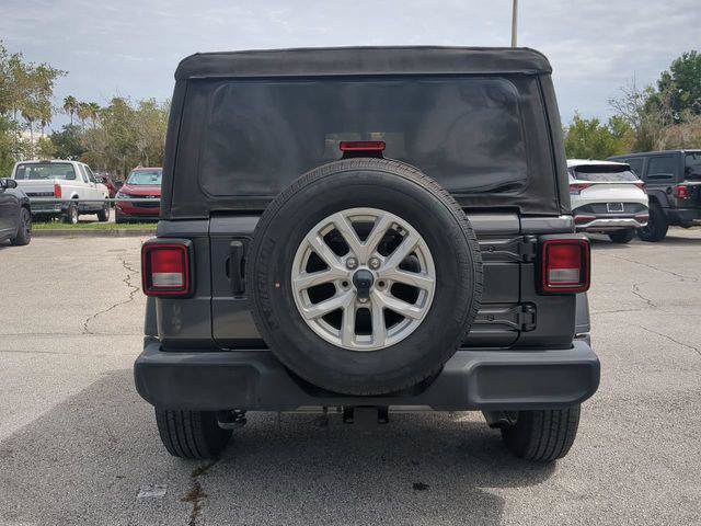 Certified 2023 Jeep Wrangler Sport AWD/4WD image 6