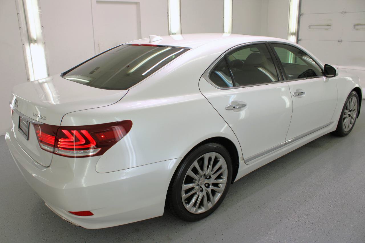Used 2017 Lexus LS 460 w/ Comfort Package RWD image 10