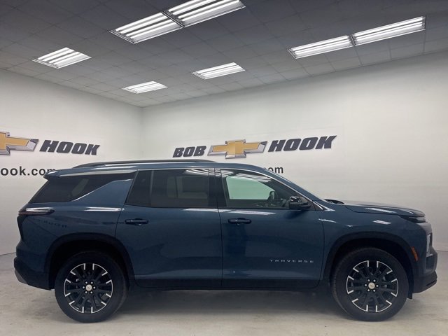 New 2026 Chevrolet Traverse LT w/ Sun and Wheel Package image 4