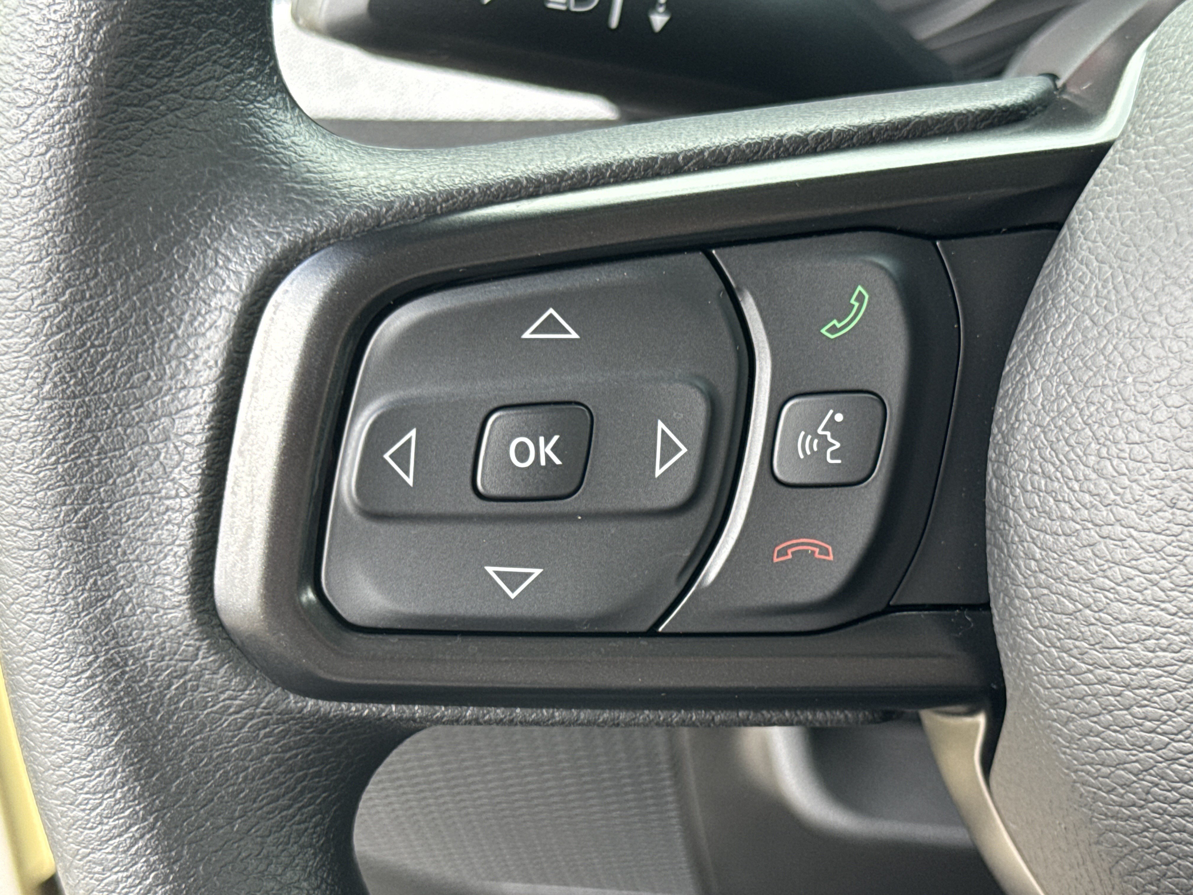 New 2026 Jeep Gladiator Sport AWD/4WD image 31