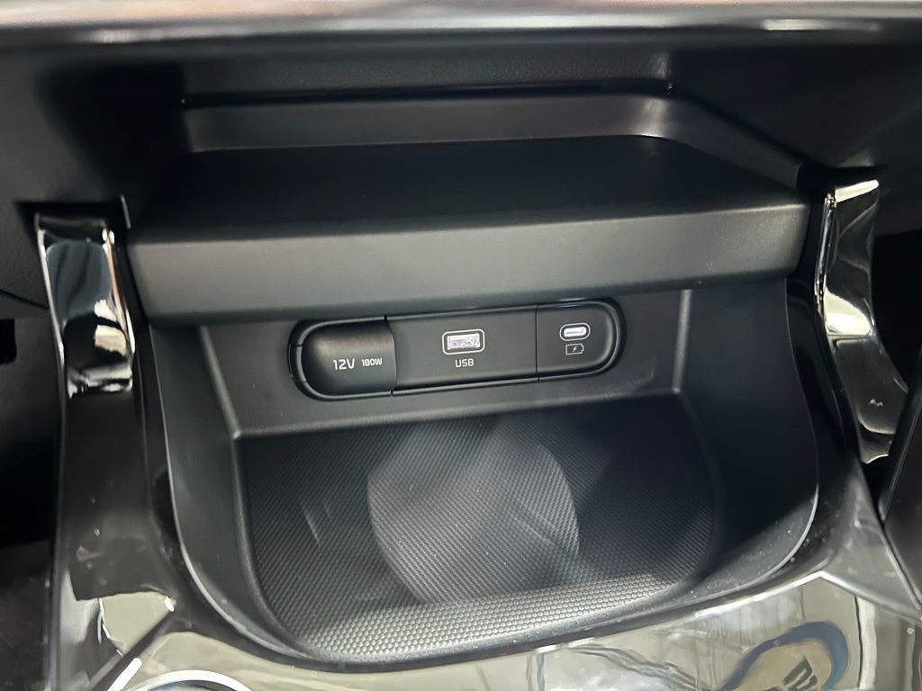 New 2026 Kia Seltos S AWD/4WD image 21