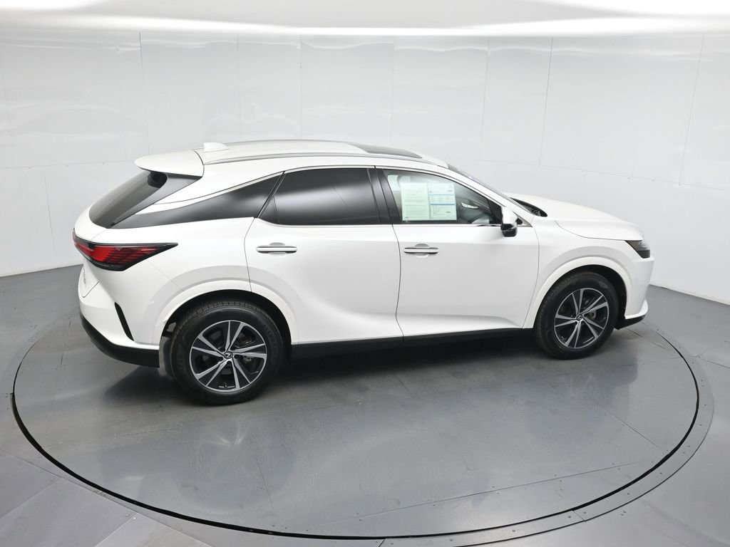 Used 2024 Lexus RX 350h w/ Convenience Package image 42