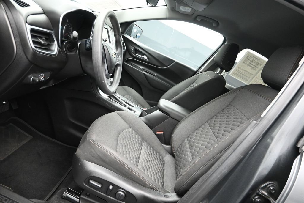 Used 2019 Chevrolet Equinox LT FWD image 10