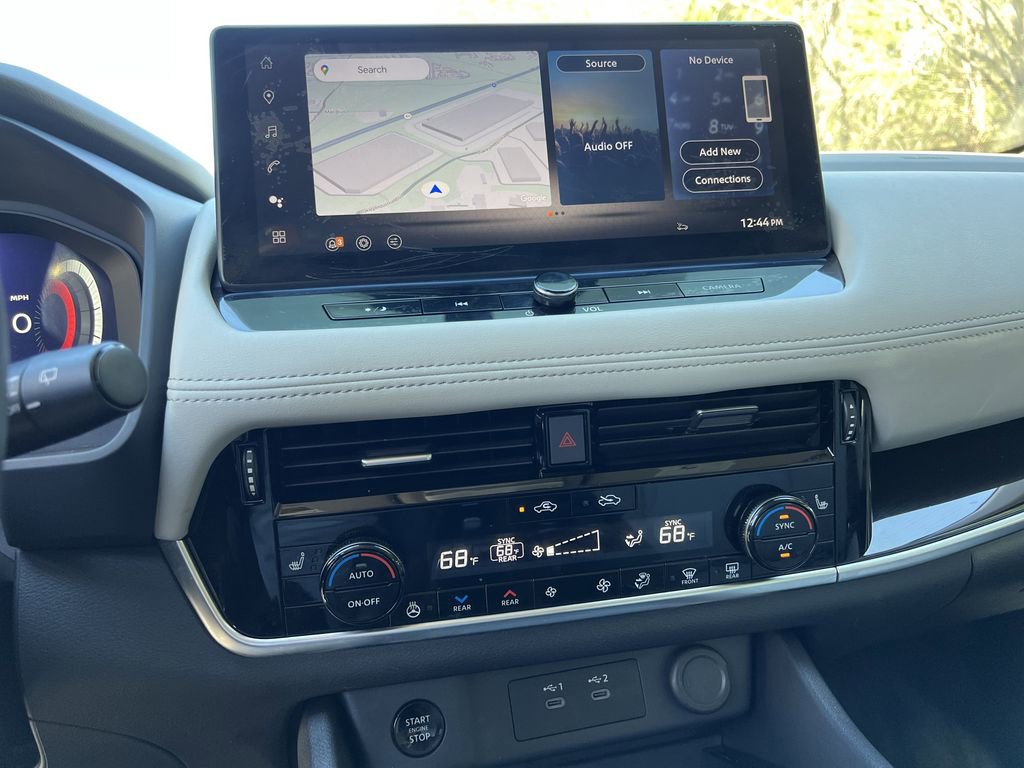 Used 2024 Nissan Rogue SL w/ SL Premium Package image 28