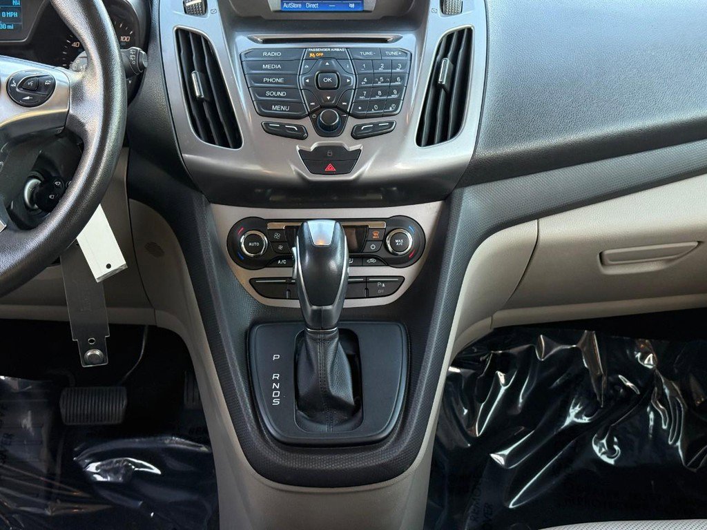 Used 2017 Ford Transit Connect XLT image 18