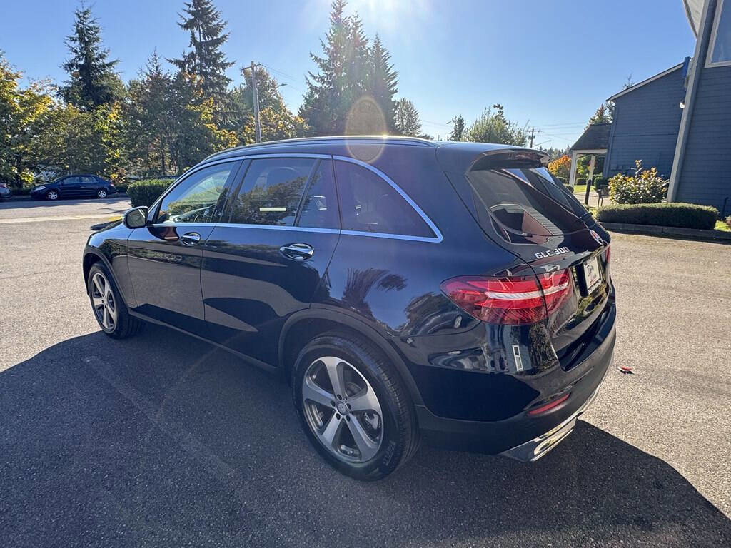 Used 2016 Mercedes-Benz GLC 300 w/ Multimedia Package image 6