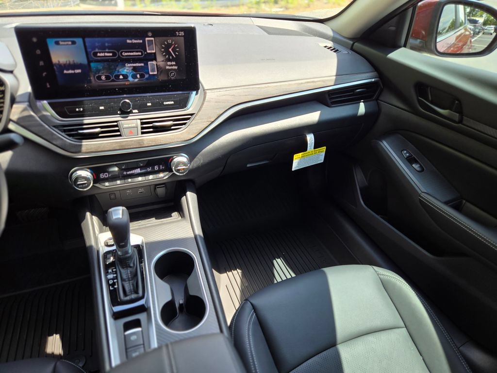 New 2026 Nissan Altima 2.5 SV w/ SV Premium Package FWD image 12