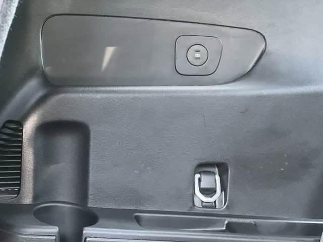 Used 2025 Ford Explorer Platinum w/ Ultimate Package AWD/4WD image 36