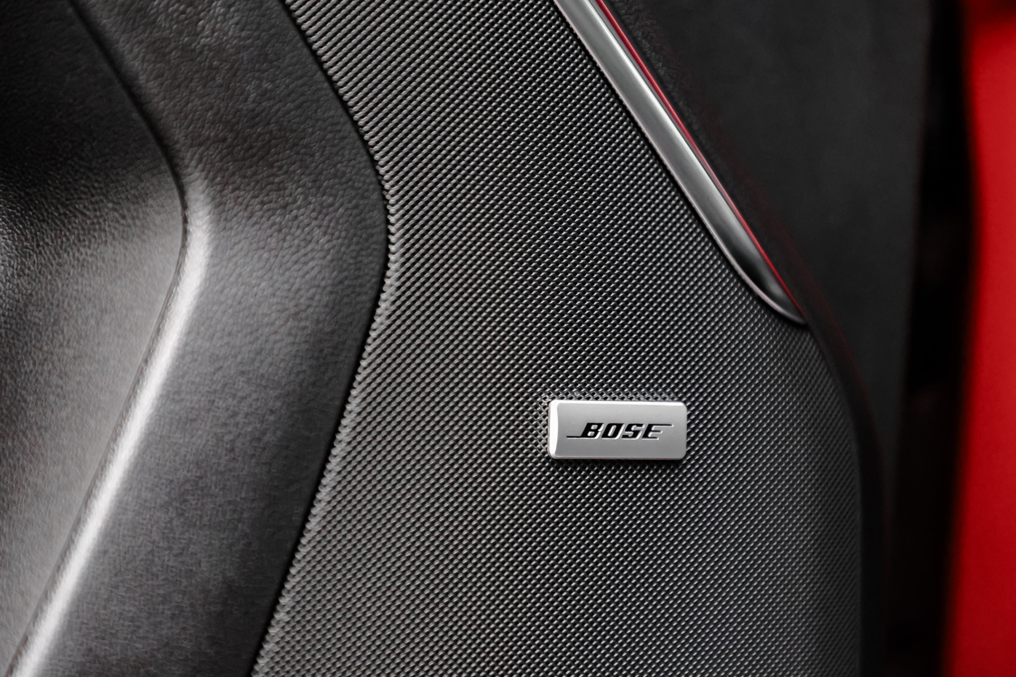 New 2026 GMC Yukon XL Denali w/ Sun & Power Step Package image 11