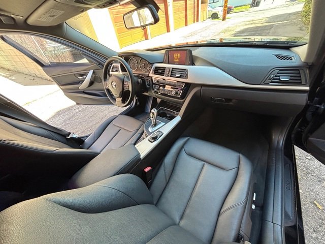Used 2018 BMW 320i Sedan RWD image 36