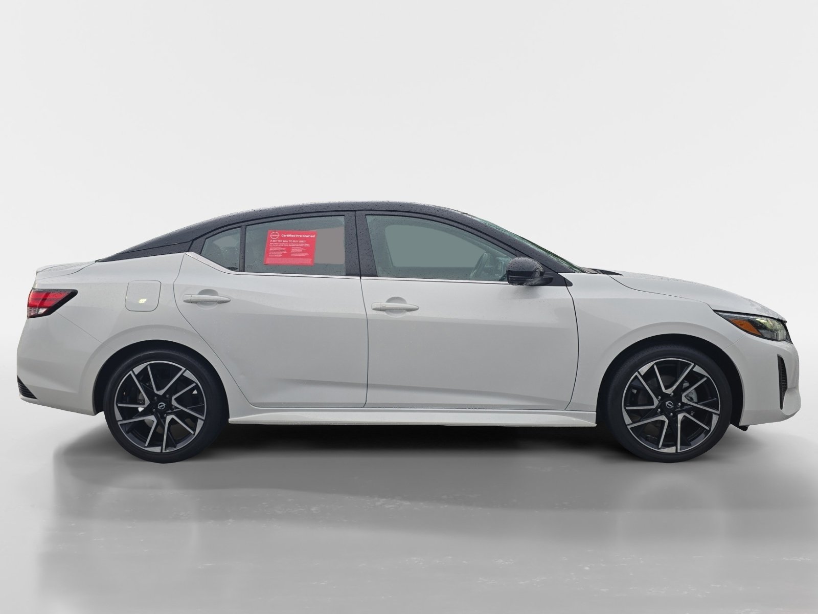 Certified 2025 Nissan Sentra SR w/ SR Premium Package FWD image 7