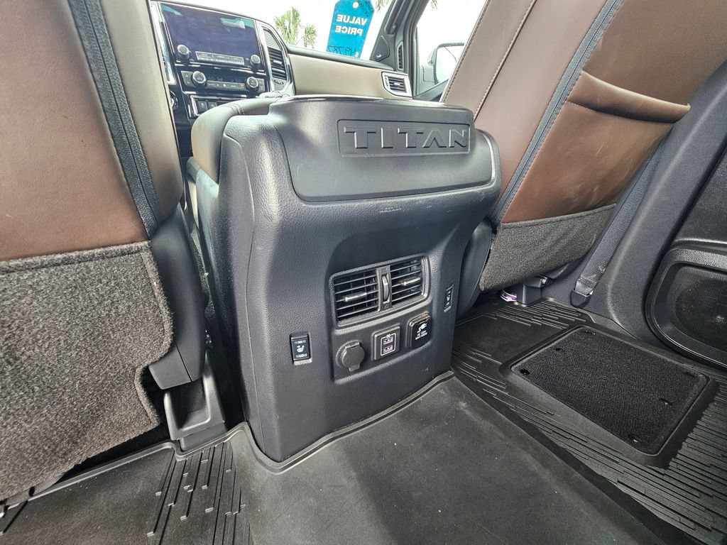 Certified 2024 Nissan Titan Platinum Reserve w/ Moonroof Package RWD image 12