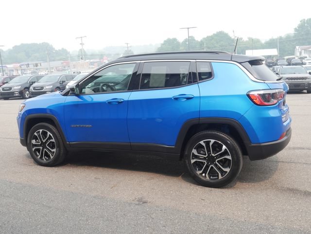 Used 2023 Jeep Compass Limited AWD/4WD image 8