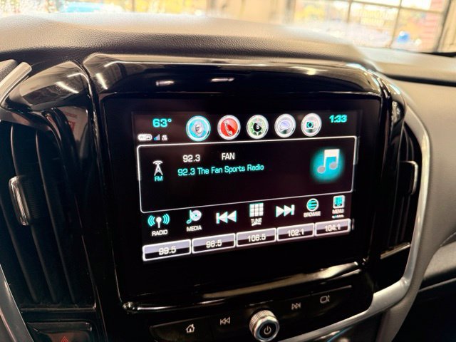 Used 2019 Chevrolet Traverse LT w/ LT Premium Package AWD/4WD image 10