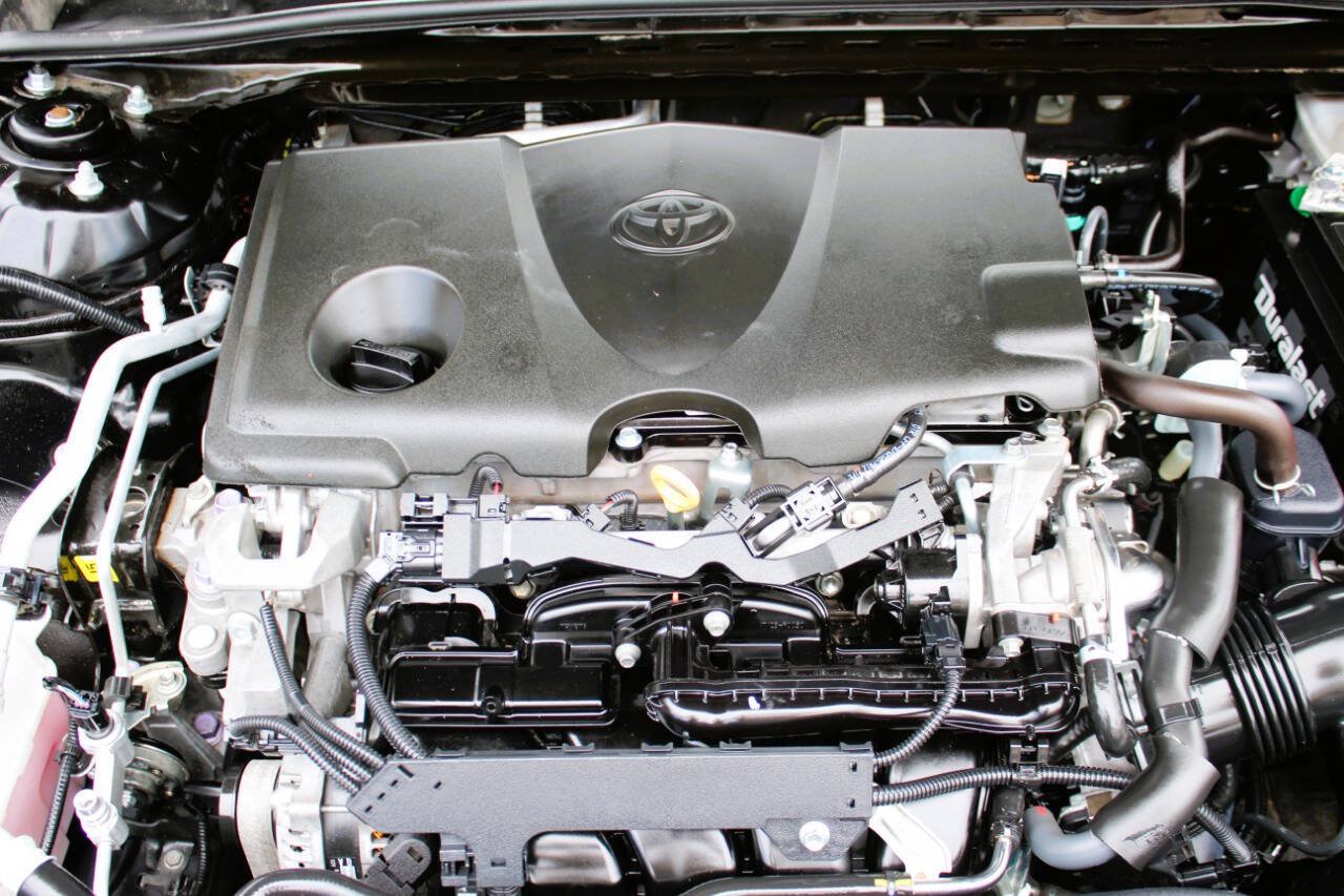 Used 2020 Toyota Camry SE FWD image 13
