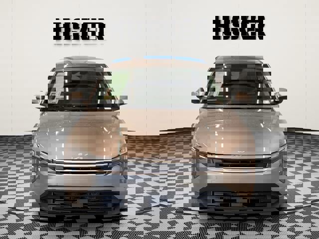 Used 2025 Kia K4 LXS FWD image 3