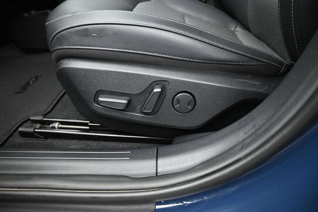 Used 2025 Kia EV6 Light RWD image 17