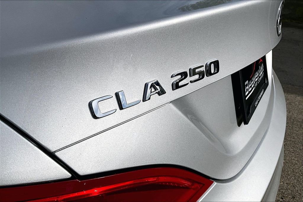 Used 2017 Mercedes-Benz CLA 250 4MATIC image 33