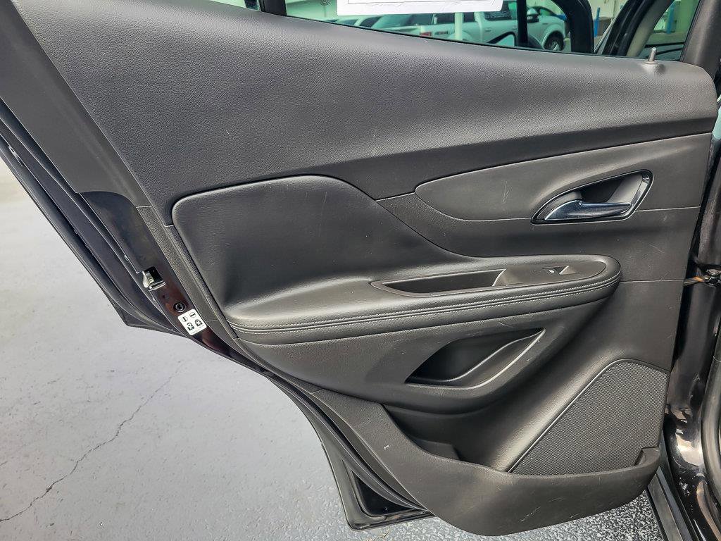 Certified 2018 Buick Encore Preferred image 18