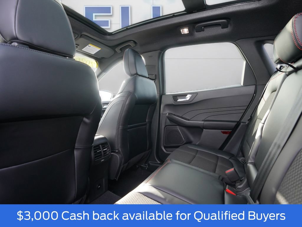 New 2026 Ford Escape ST-Line Select w/ Equipment Group 401A AWD/4WD image 17