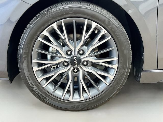 Certified 2023 Kia Forte GT-Line FWD image 10