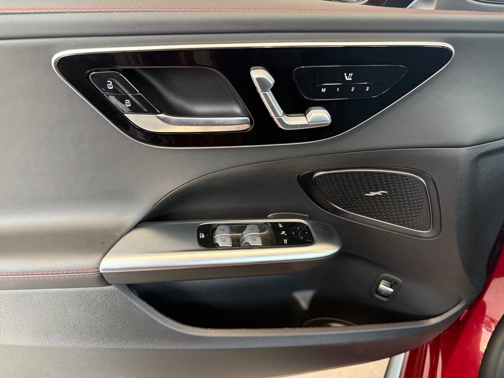 Used 2025 Mercedes-Benz C 43 AMG 4MATIC Sedan image 11