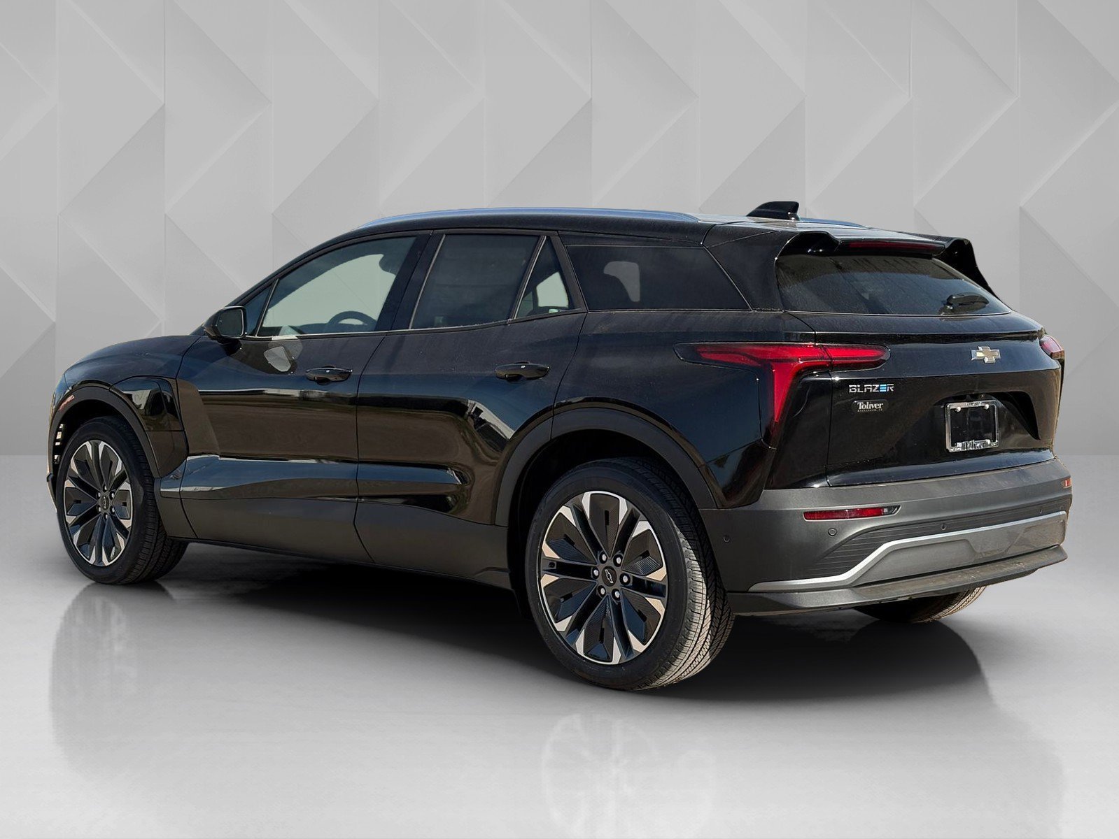 New 2026 Chevrolet Blazer EV LT w/ Super Cruise Package FWD image 7