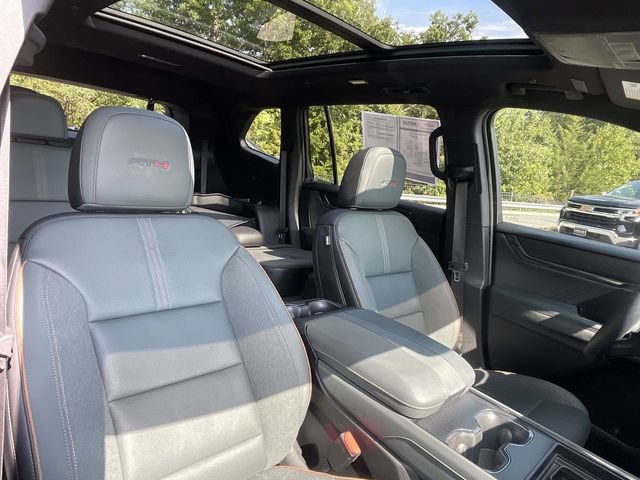 Certified 2024 GMC Acadia AT4 w/ Luxury Package AWD/4WD image 26