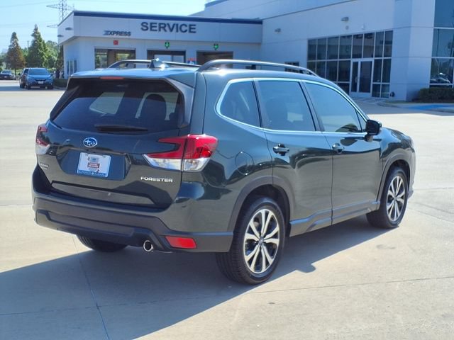 Certified 2023 Subaru Forester Limited AWD/4WD image 4