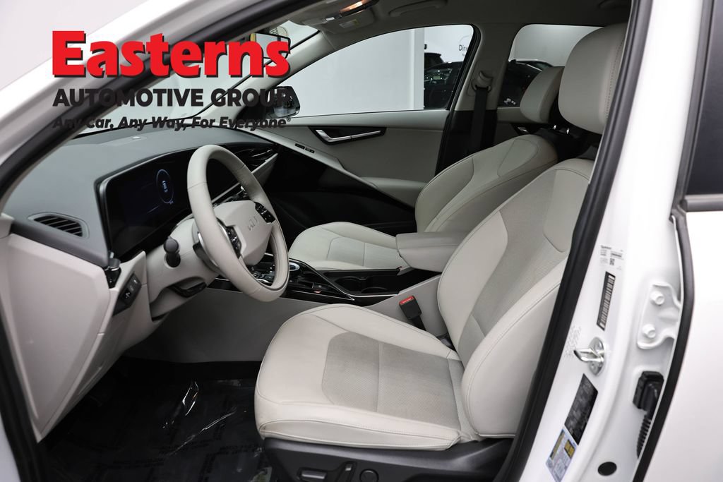 Used 2023 Kia Niro Wind FWD image 14
