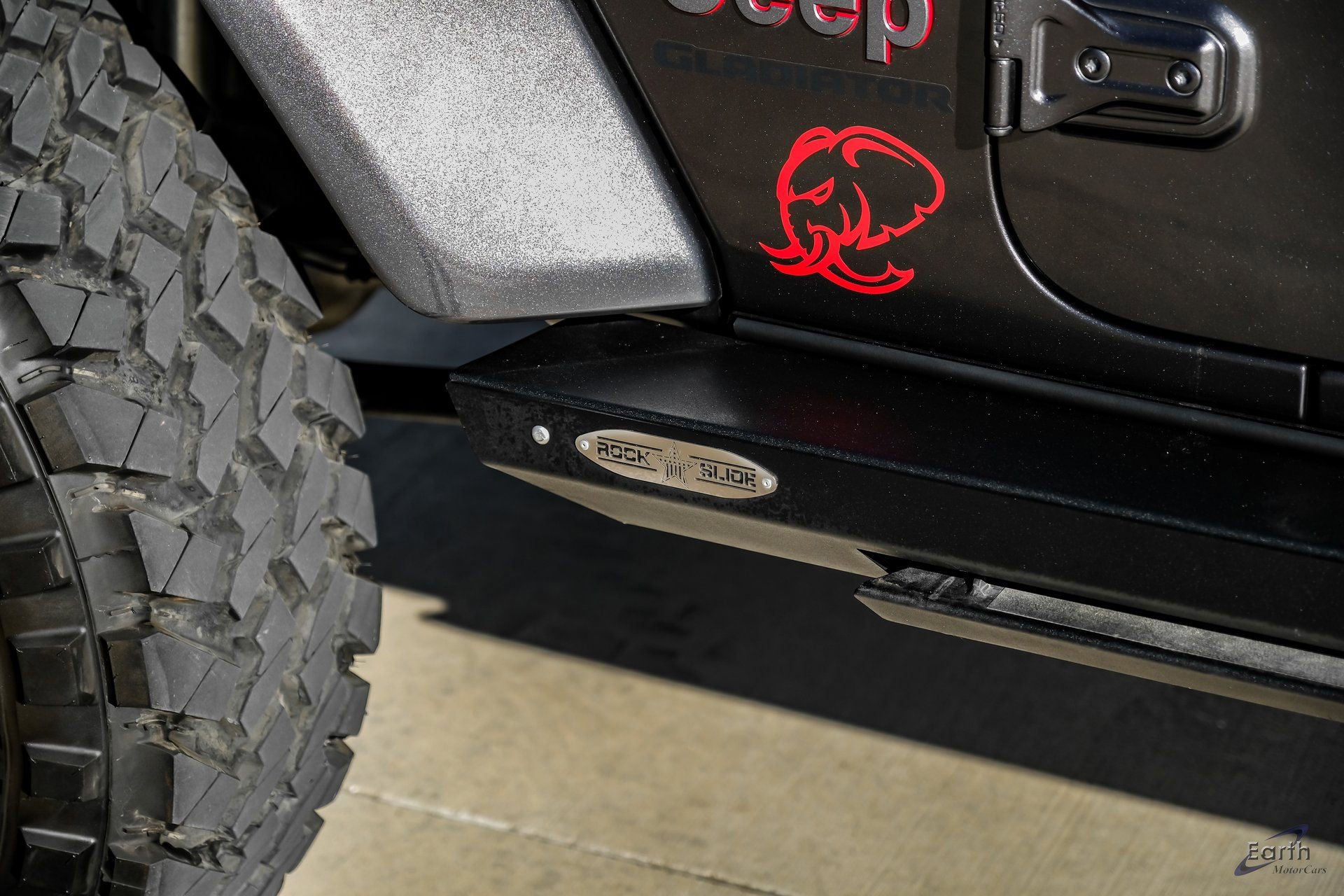Used 2020 Jeep Gladiator Rubicon AWD/4WD image 32