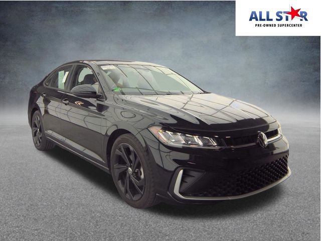 Used 2025 Volkswagen Jetta SE
