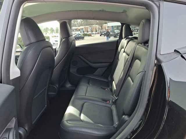Used 2024 Tesla Model Y Long Range image 13